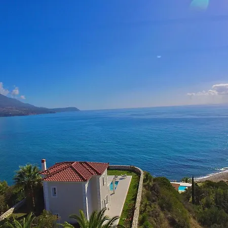 Seafront Kefaloniaprivatevillas Villa