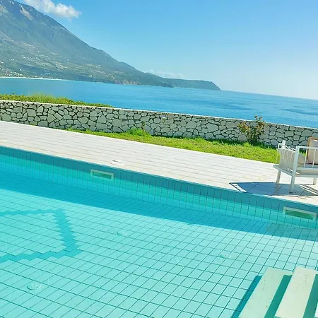Seafront Kefaloniaprivatevillas * Trapezaki (Kefalonia)